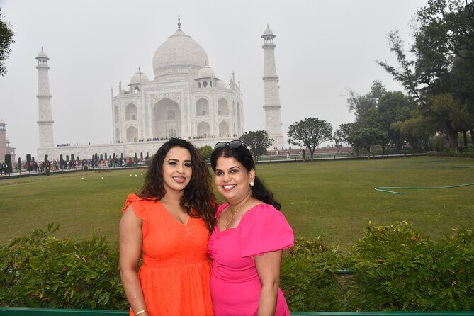 "Taj Mahal Sunrise Tour From Delhi" - Exploring Agra Fort