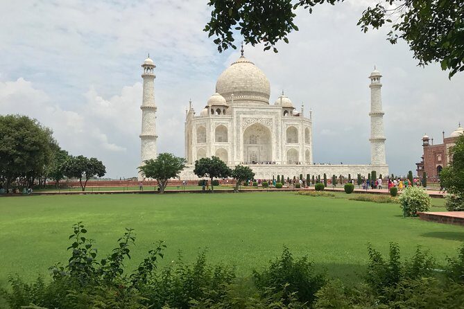 Taj Mahal Sunrise Tour From Delhi - Authentic Experiences and Practical Tips