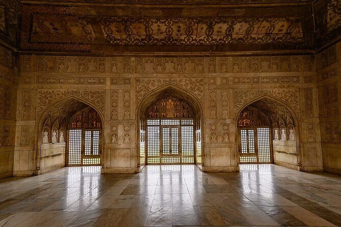 Taj Mahal Sunrise Tour from Delhi with Fort,Baby taj & breakfast - A Deep Dive into the Taj Mahal Sunrise Tour