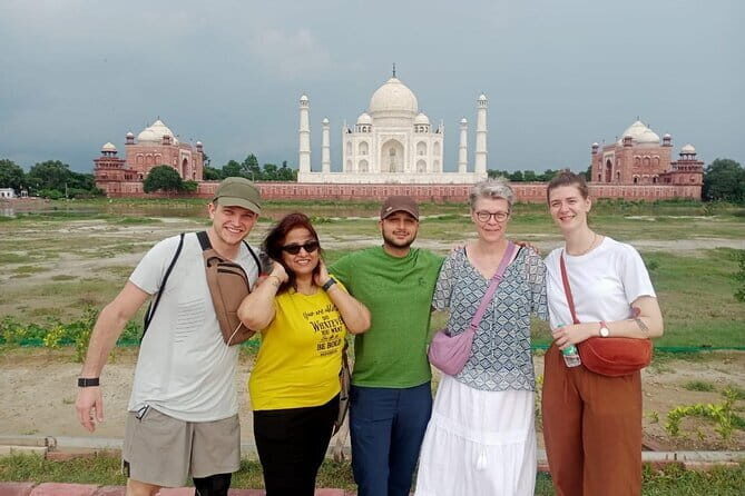 Taj Mahal Tour From Cruise Port, Mumbai, Cochin and Goa - Key Points