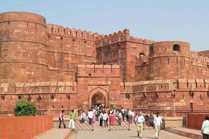 Taj Mahal Tour From Delhi By Private Car - The Journey Begins: Convenience with Private Transport