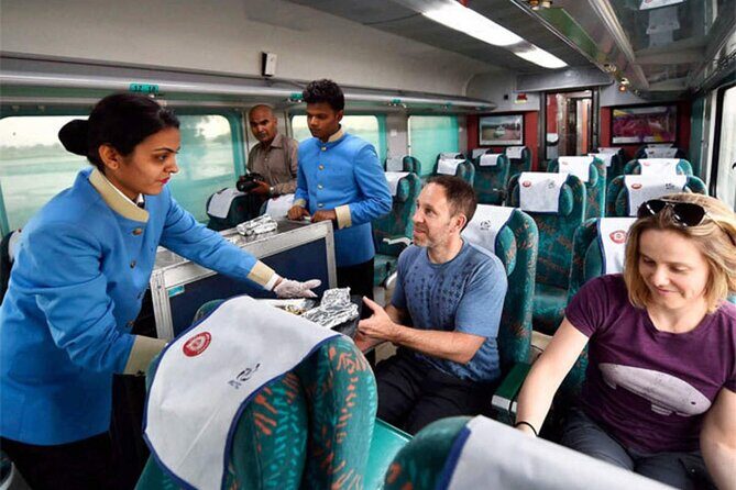 Taj Mahal Tour from Delhi by Train-skip the line-All Inclusive - Arriving in Agra: Your Guide and Initial Welcome