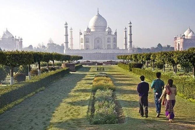 Taj Mahal Tour From Jaipur With Skip The Line Option - Key Points