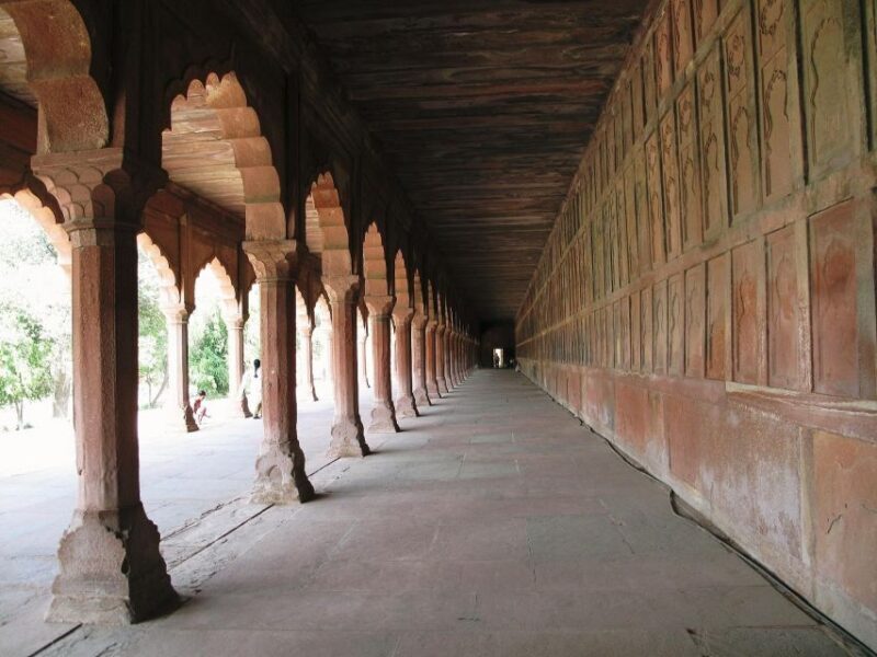 Taj Same Day by local Flights From Mumbai - Who Will Love This Tour?