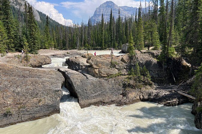 Takakkaw Falls Yoho National Park Bus Tour - FAQ