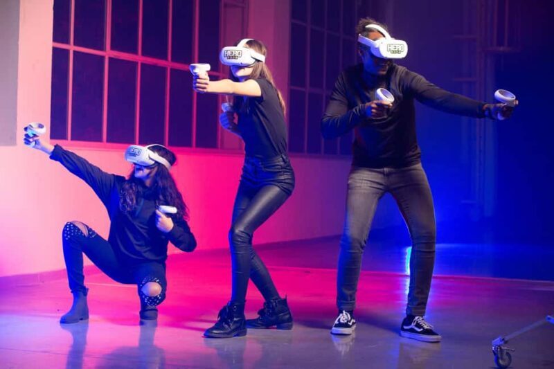 Takapuna: Free-Roaming Virtual Reality Multiplayer - Detailed Review of the Virtual Reality Experience in Takapuna