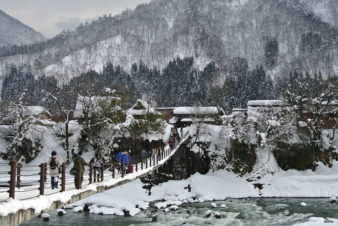 Takayama and Shirakawa Day Tour with Hida Beef Lunch from Nagoya - Considering the Value