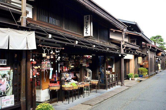 Takayama Full-Day Private Tour with Government Licensed Guide - Exploring Takayama: A Deep Dive into the Experience