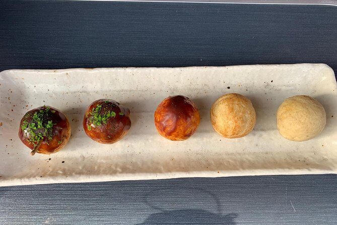 Takayama oldtownship walking tour with local guide. (About 70min) - Key Points