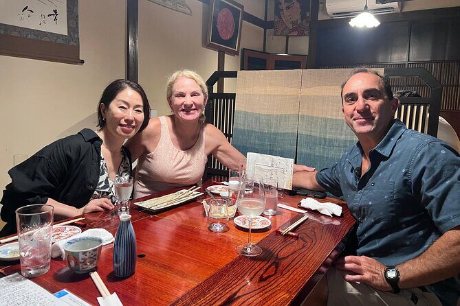 Takayama: Private Barhopping Tour with Hotel Pickup - Key Points