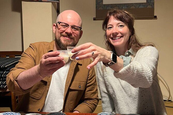 Takayama: Private Night Walking Tour with Dinner - The Value of This Experience