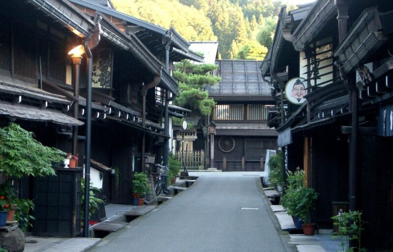 Takayama: Private Walking Tour with a Local Guide - A Close Look at the Takayama Private Walking Tour