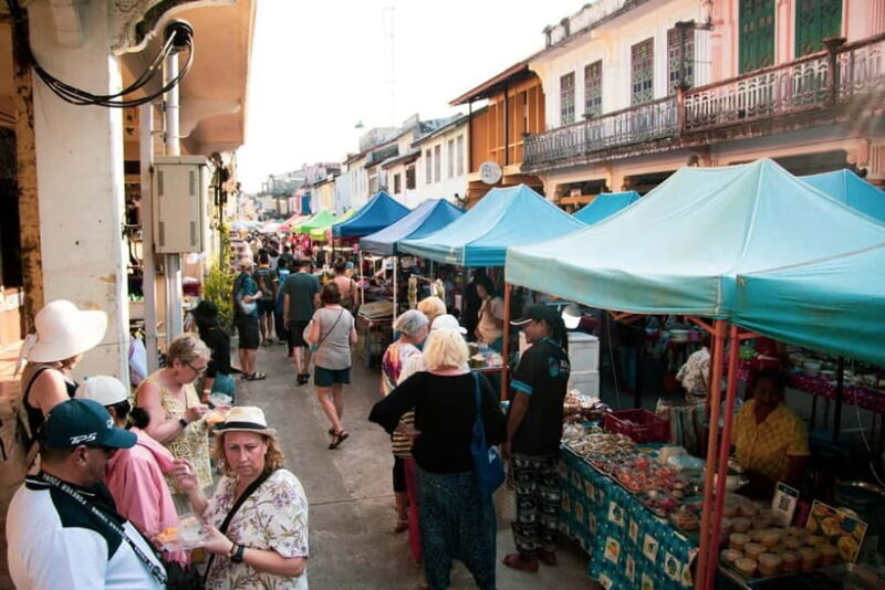 Takuapa Old Town: Temple & Sunday Market - Walking Through Takuapa’s Old Town: A Heritage in Stone and Wood