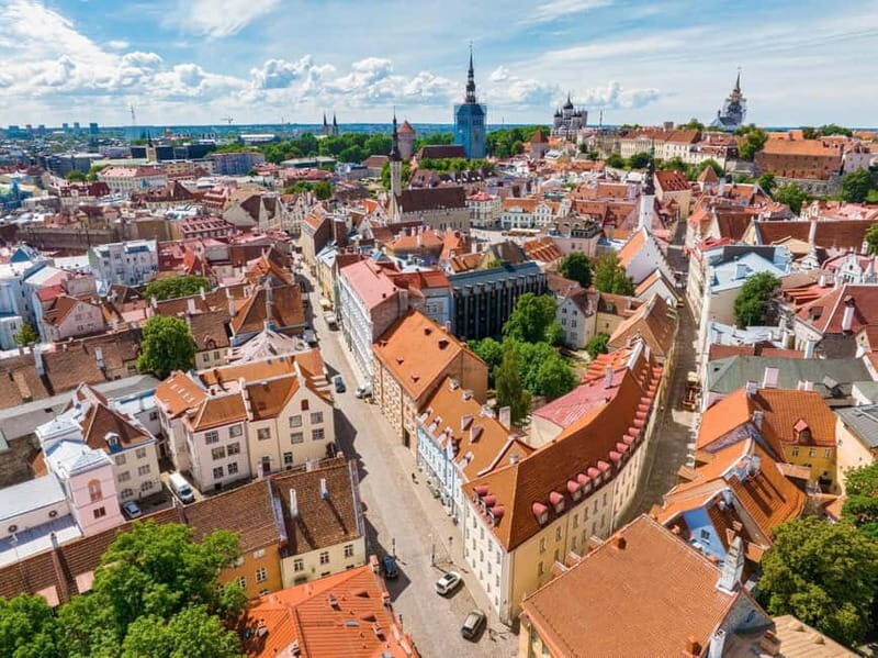 Tallinn: Insta-Perfect Walk with a Local - Key Points