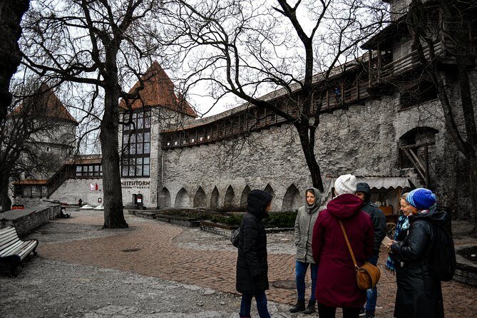 Tallinn Old Town Tour combined with Bog Walk - FAQs