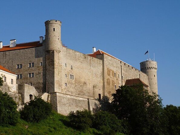 Tallinn Old Town Tour - A Walk Through Tallinns Enchanting Old Town: A Detailed Review of the Private Guided Tour