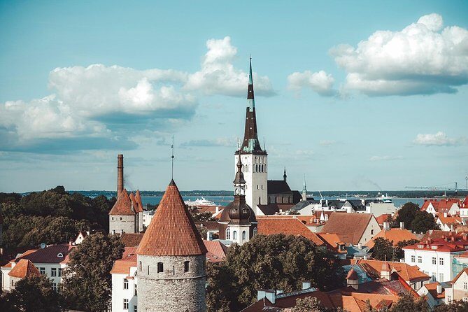 Tallinn Old Town Tour - Key Points