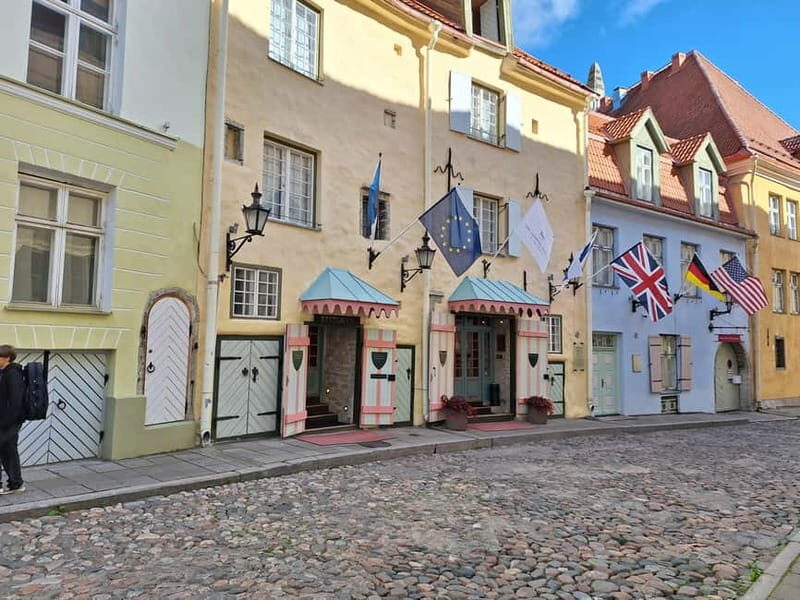 Tallinn: Private Guided Walking Tour of the Medieval City - Kalamaja and the Modern Vibe