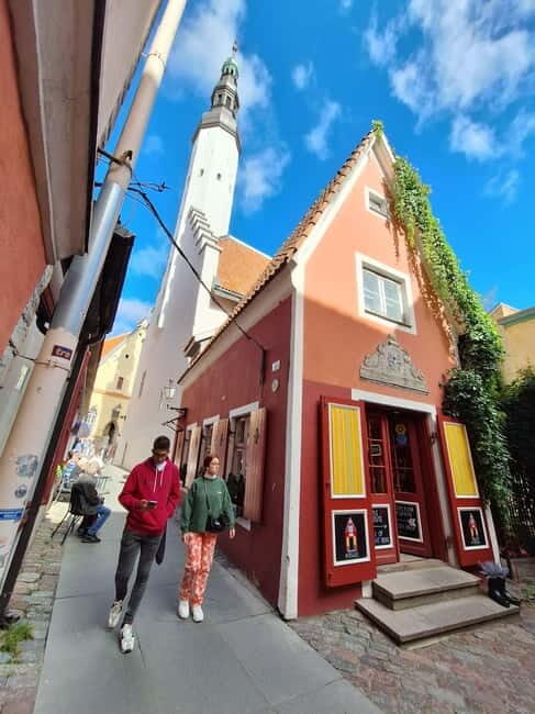 Tallinn: Private Guided Walking Tour of the Medieval City - Practical Details and Value