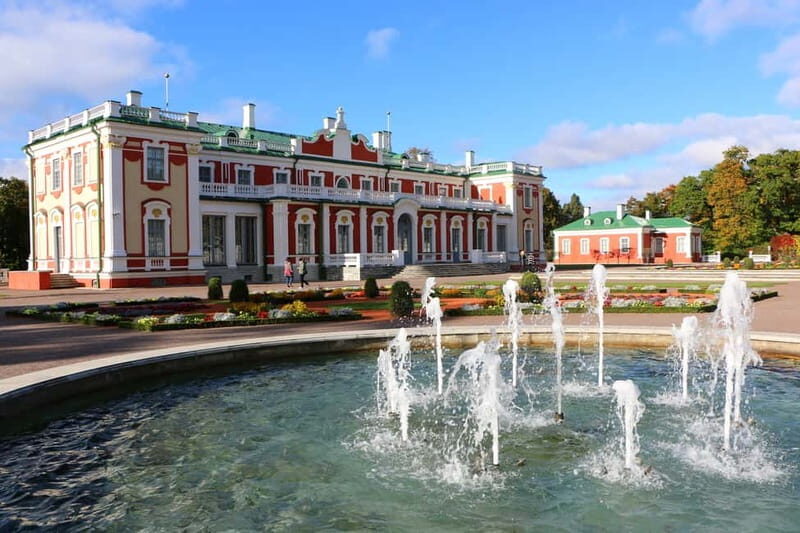 Tallinn: Top Attractions and Viimsi Open Air Museum - Why This Tour Works Well