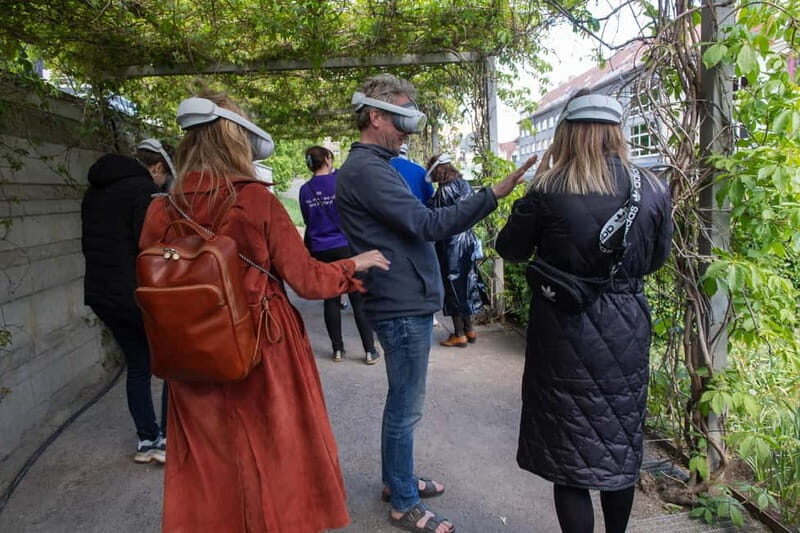 Tallinn: Virtual Time Travel Experience VR Tallinn 1939/44 I - The Value of the Experience