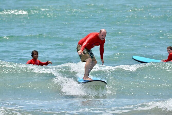 Tamarindo Beach Surf Lessons and Smoothie - An In-Depth Look at the Tamarindo Beach Surf Lessons and Smoothie Experience