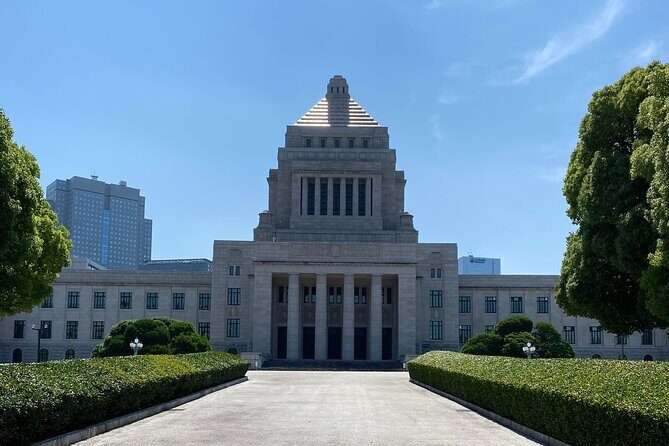 Tameike Exploring the Heart of Japanese Politics Tour - An In-Depth Look at the Tameike Tour