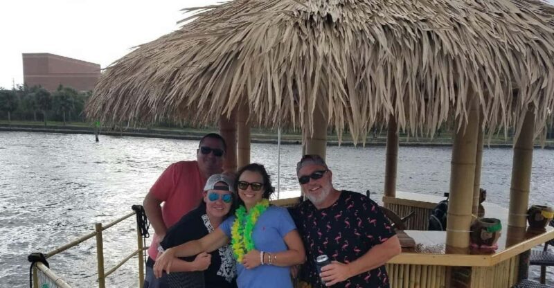 Tampa Bay: 3 Hour - Tampa Bar Hop Tiki Cruise - Key Points