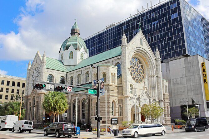 Tampa Florida Scavenger Hunt Walking Tour - Exploring Tampas Historic Downtown