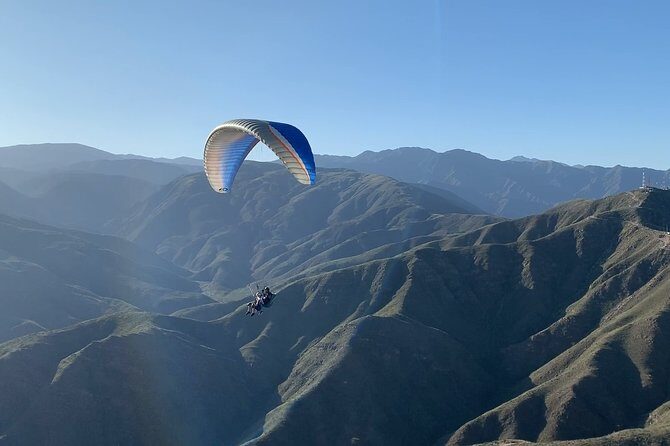 Tandem Flight Paraglider with Instructor + HD - A Deep Dive into the Mendoza Paragliding Experience