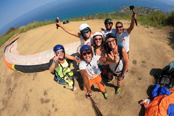 Tandem Paragliding Flight in Cefalù - Who Is This Tour Best Suited For?