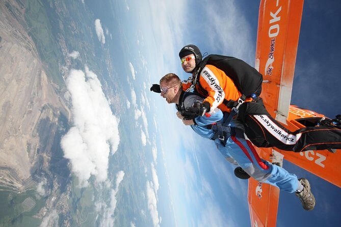 Tandem Skydiving Adventure in Prague - What to Expect from Your Skydiving Experience