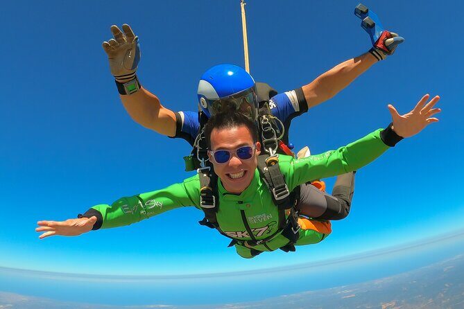 Tandem Skydiving Algarve 10.000ft  3500m - Experience the Thrill of Tandem Skydiving over the Algarve Coast