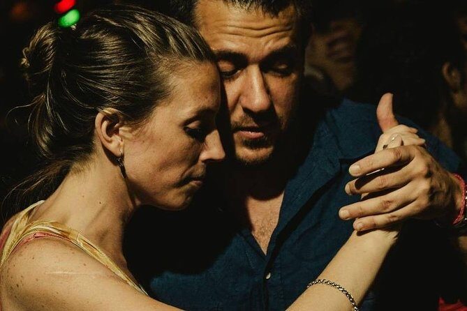 Tango Lesson - Feel like a tango dancer - Discover the Joy of Tango with a Local Touch in Buenos Aires