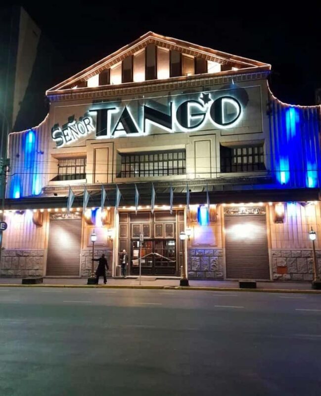 Tango Show at Señor Tango - Key Points: