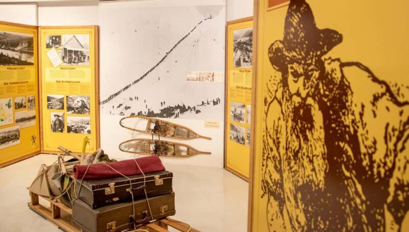 Tankavaara: Gold Museum Entry, Tour, and Gold Panning - The Gold Panning Experience