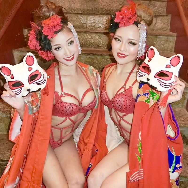 Tantra Tokyo: Roppongis Sexiest Burlesque Show & Italian Dinner - Staff, interaction, and the tone of the night