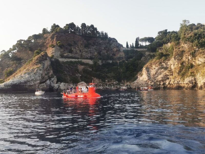 Taormina: Sea Tour in the Nemosub with Dolphin Sightings - FAQ