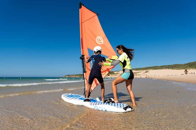 Tarifa, Cadiz: Windsurfing lessons for all levels and all ages - Key Points