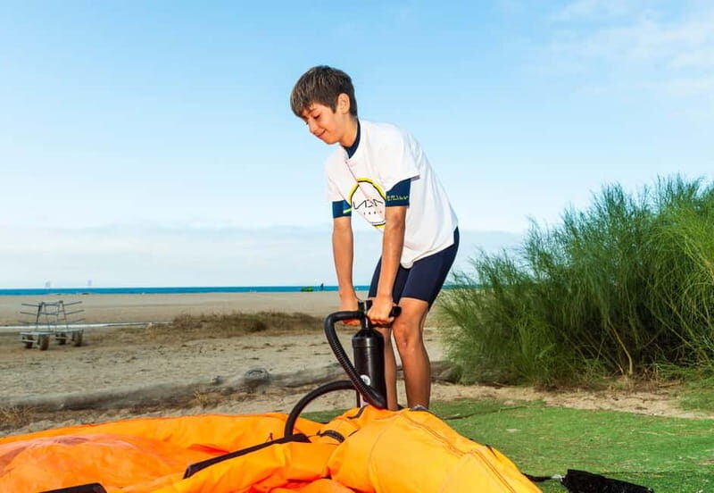 Tarifa, Cadiz: Wingfoil lessons for all levels. Children and adults - A Detailed Review of the Tarifa Wingfoil Lesson Experience