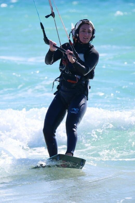 Tarifa: Private and Semi-private Kitesurfing Lesson - Key Points