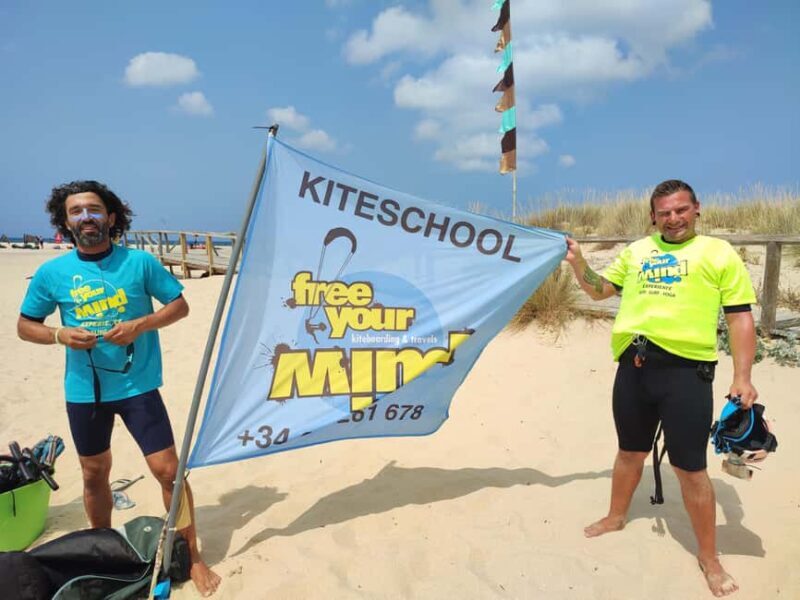Tarifa: Private Kite lesson - Why Choose a Private Kite Lesson in Tarifa?