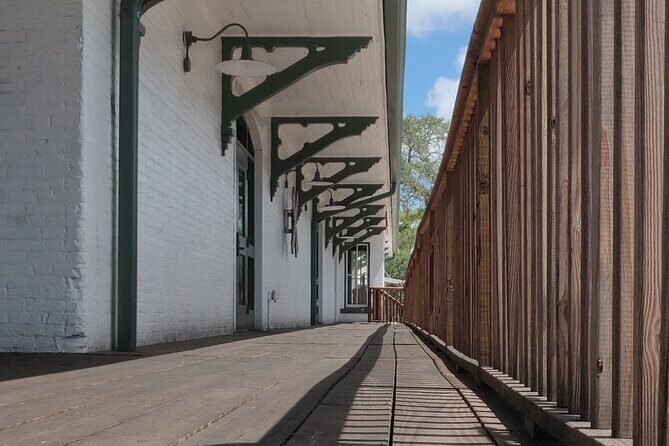 Tarpon Springs: Ghost & History Tour by Silent Slayer Ghost Tours - Key Points