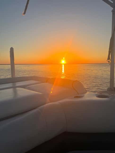 Tarpon Springs: Private Sunset Cruise with Tiki Bar Stop - A Detailed Look at the Sunset Cruise Experience