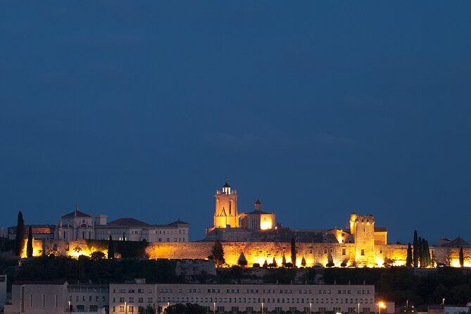 Tarragona de Leyenda (guided tour in Spanish) - Key Points