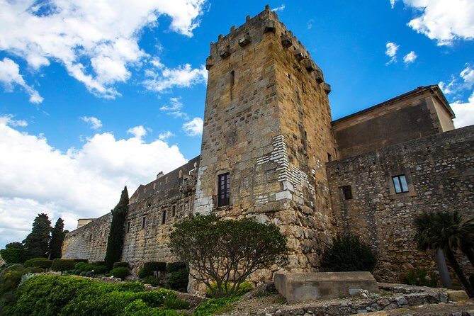 Tarragona Private Tour with Hotel Pick Up - FAQ