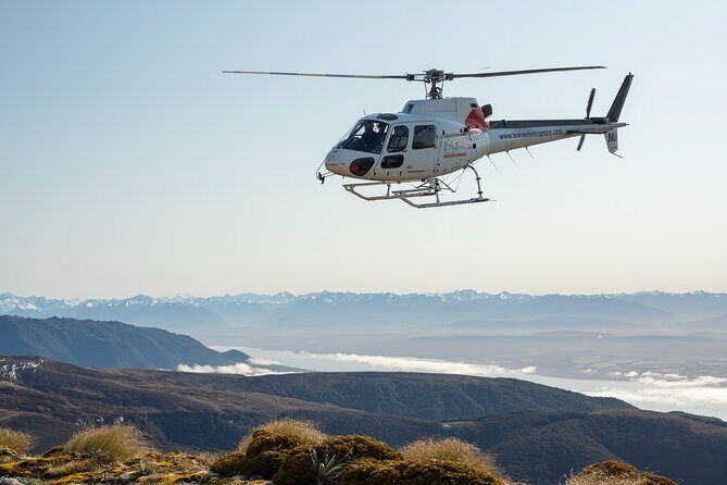 Taste of Fiordland // Helicopter Scenic Flight from Te Anau - The Value of a Helicopter View