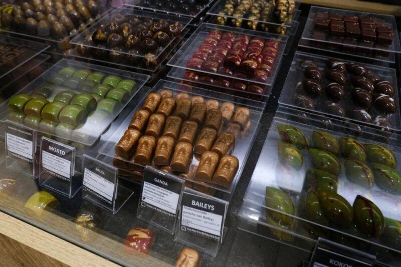 Taste of Ghent: A Private Chocolate Walking Tour - Key Points