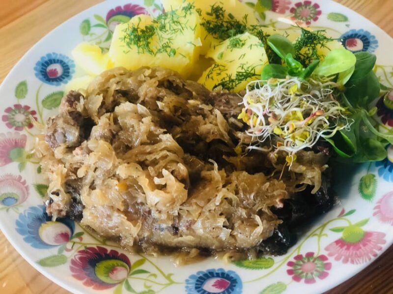 Taste of Poland - Old Town food tour and guided walk in one - A Deep Dive into the Taste of Poland Tour