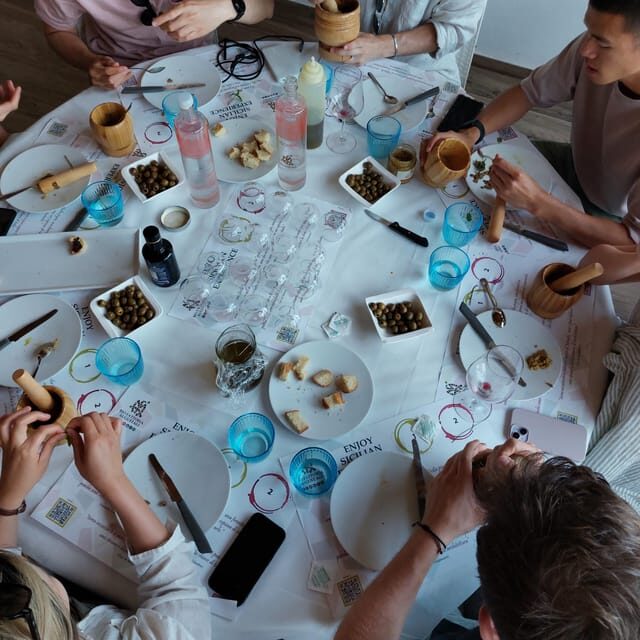 Tasting of sicilian olive oils and specialties - Key Points